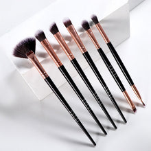 Carica l'immagine nel visualizzatore di Gallery, Cool Design Makeup Brushes