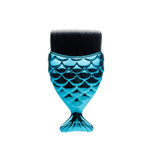 Carica l&#39;immagine nel visualizzatore di Gallery, Mermaid Shape Makeup Brush
