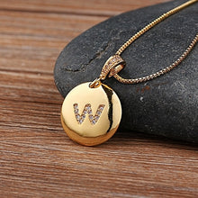 Cargar imagen en el visor de la galería, Top Quality Initial Letter Necklace Gold 26 Letters | Charm Necklaces Pendants
