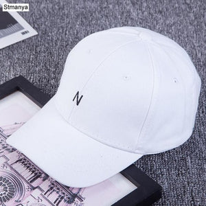 New New Maple leaves Baseball Cap for Men Women Embroidery Baseball Hat Sports Avoid Outdoor Sun Hot Adjustable Travel Cap