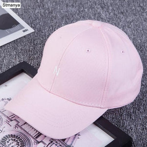 New New Maple leaves Baseball Cap for Men Women Embroidery Baseball Hat Sports Avoid Outdoor Sun Hot Adjustable Travel Cap