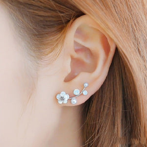 Hot Crystal Flower Stud Earrings for Women Fashion Jewelry Gold Silver Rhinestones Earrings Gift for Party and Best Friend