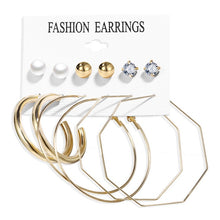 Carica l&#39;immagine nel visualizzatore di Gallery, Simple Plain Gold Color Metal Pearl Hoop Earrings Fashion Big Circle Hoops Statement Earrings for Women Party Jewelry
