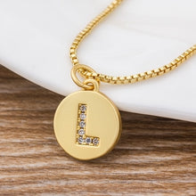 Lataa kuva Galleria-katseluun, Hot Sale Wholesale Women Girls Gold Initial 26 Letters Necklace Long Charm Personal Necklace Pendants Copper CZ Jewelry
