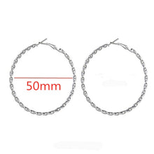 Carica l&#39;immagine nel visualizzatore di Gallery, 40mm 60mm 70mm 80mm Exaggerate Big Smooth Circle Hoop Earrings Brincos Simple Party Round Loop Earrings for Women Jewelry
