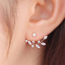 Indlæs billede til gallerivisning New Fashion Simulated Pearls Pendientes Bijoux Angel Wings Leaf Feather Flowers Stud Earrings For Women Wedding Jewelry Brincos
