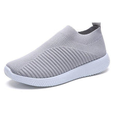 Indlæs billede til gallerivisning Women Shoes Plus Size Sneakers Women Breathable Mesh Sports Shoes Female Slip On Platform Sneakers White Knit Sock Shoes Casual
