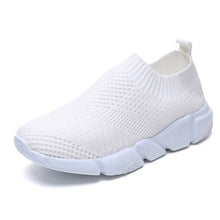 Carica l&#39;immagine nel visualizzatore di Gallery, Women Shoes Plus Size Sneakers Women Breathable Mesh Sports Shoes Female Slip On Platform Sneakers White Knit Sock Shoes Casual
