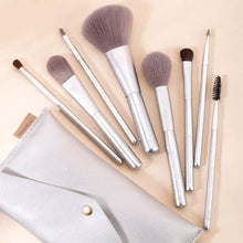 Carica l&#39;immagine nel visualizzatore di Gallery, Makeup Brush Tool Set
