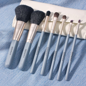 Cool Design Makeup Brushes