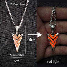 Load image into Gallery viewer, Luminous Glowing Necklace
